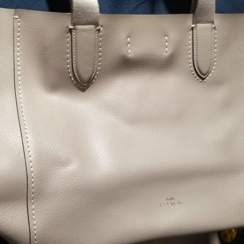 Coach tote purse